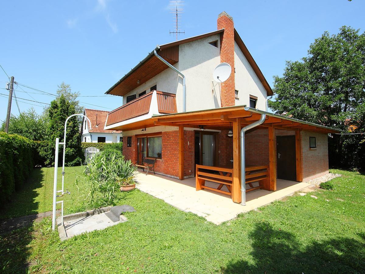 Holiday Home Brico By Interhome บาลาตอนเคเรสตูร์ ภายนอก รูปภาพ